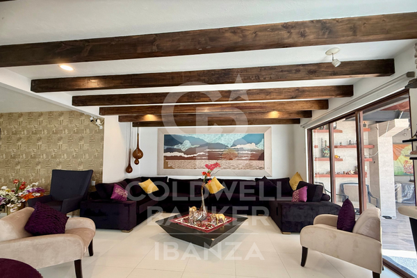 Foto de inmueble en Lucas Alaman y Escalada #46, Col. Lomas Verdes 6a Sección C.P. 53126, Naucalpan de Juárez