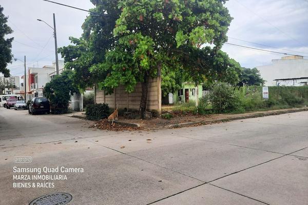 Foto de inmueble en Madero, Col. Puerto México C.P. 96510, Coatzacoalcos