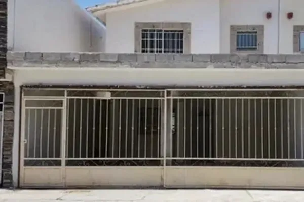 Foto de inmueble en MAGNOLIAS, Col. Villa Jardín C.P. 35168, Lerdo