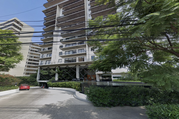 Foto de inmueble en Mar Egeo, Col. Country Club C.P. 44610, Guadalajara