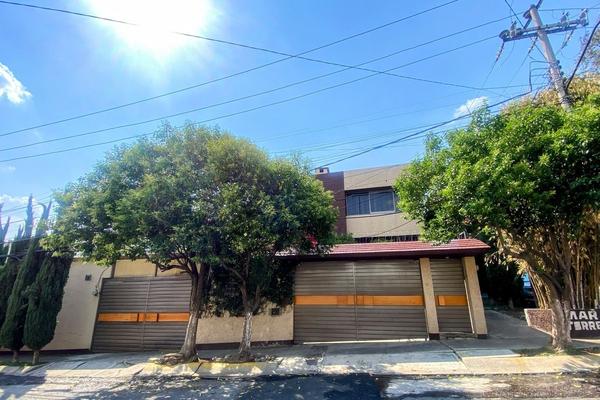 Foto de inmueble en Mar Tirreno, Col. Lomas Lindas II Sección C.P. 52947, Atizapán de Zaragoza