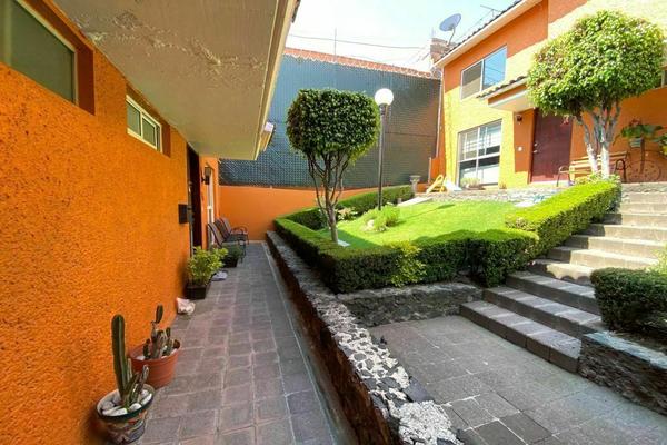 Foto de inmueble en Melchor perez de soto, Col. Miguel Hidalgo 3A Sección C.P. 14250, Tlalpan
