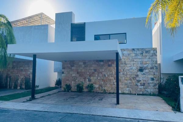 Foto de inmueble en Mérida, Col. Temozon C.P. 97740, Temozón