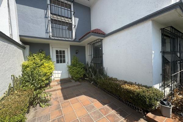 Foto de inmueble en Misión de san Francisco, Col. Misiones C.P. 53140, Naucalpan de Juárez