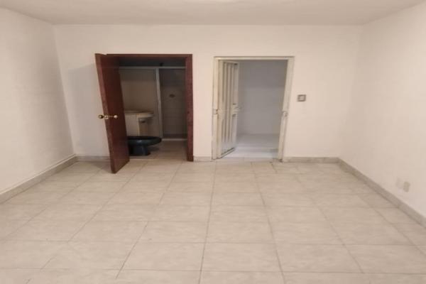 Foto de inmueble en  , Col. Moctezuma 1a Sección C.P. 15500, Venustiano Carranza