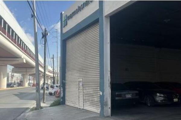 Foto de inmueble en  , Col. Moderna C.P. 64530, Monterrey