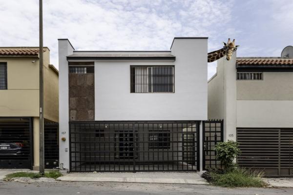 Foto de inmueble en  , Col. Monterrey Centro C.P. 64000, Monterrey