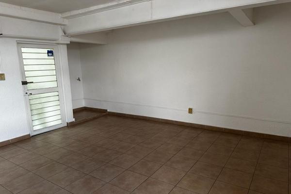 Foto de inmueble en Monterrey, Col. Roma Norte C.P. 06700, Cuauhtémoc