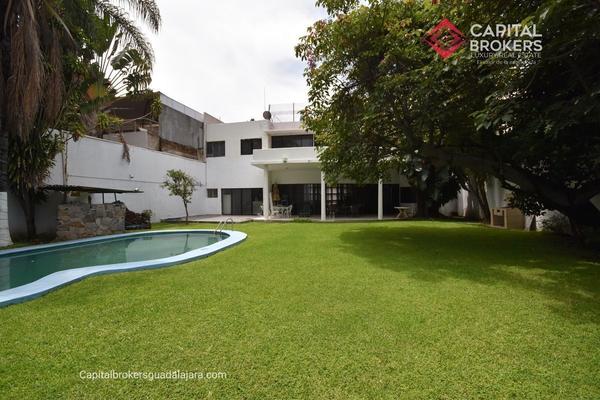 Foto de inmueble en Morelos poniente, Col. Ladrón de Guevara C.P. 44600, Guadalajara