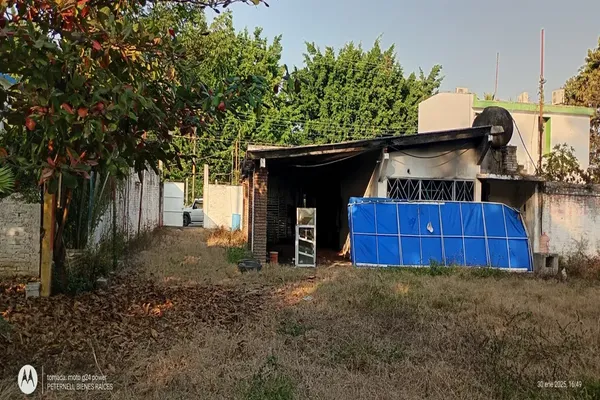 Foto de inmueble en motolinia, Col. Cazones C.P. 93230, Poza Rica de Hidalgo