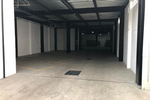 Foto de inmueble en Normandia, Col. San Andrés Tetepilco C.P. 09440, Iztapalapa