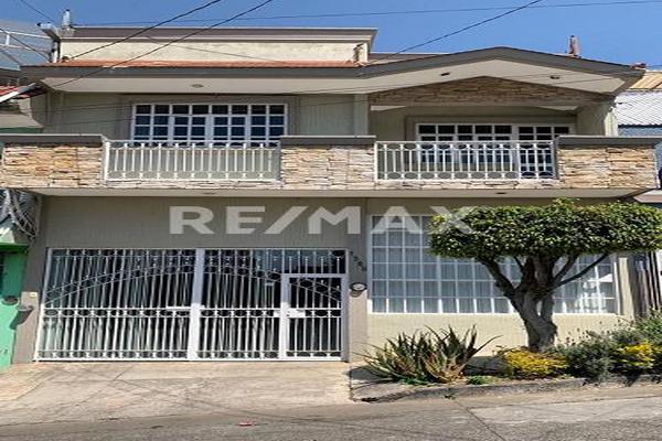 Casa en Panorama, Lomas Del Valle, Michoacán en V... 