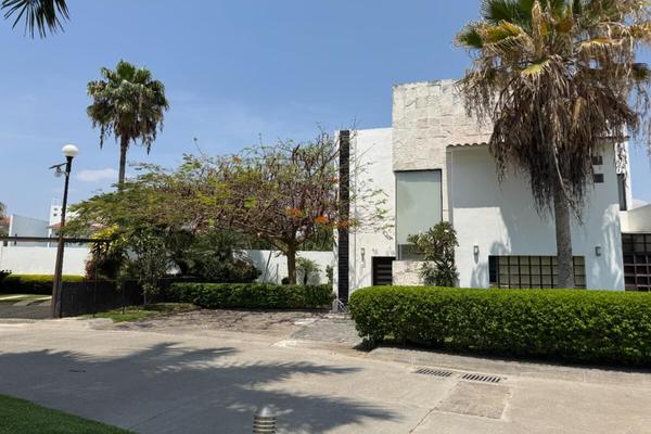 Foto de inmueble en , Col. Paraíso Country Club C.P. 62766, Emiliano Zapata