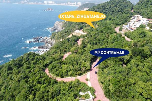 Foto de inmueble en PASEO CONTRAMAR, Col. Ixtapa C.P. 40884, Zihuatanejo de Azueta