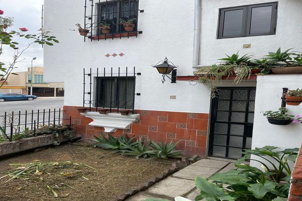 Casa en Paseo de España, Lomas Verdes 3a Sección,... 
