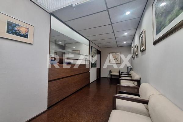 Foto de inmueble en Paseo de las Palmas, Col. Lomas de Chapultepec VII Sección C.P. 11000, Miguel Hidalgo