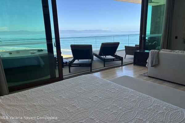 Foto de inmueble en Paseo de los Cocoteros, Col. Flamingos C.P. 63732, Bahía de Banderas