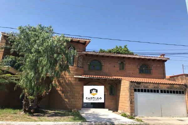 Foto de inmueble en PASEO DEL OCASO #232, Col. Villas de Irapuato C.P. 36670, Irapuato