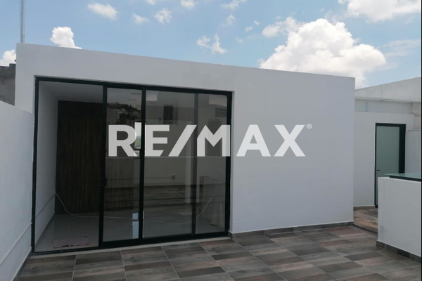 Foto de inmueble en Paseo Santa Fe, Col. El Condado C.P. 76922, Corregidora