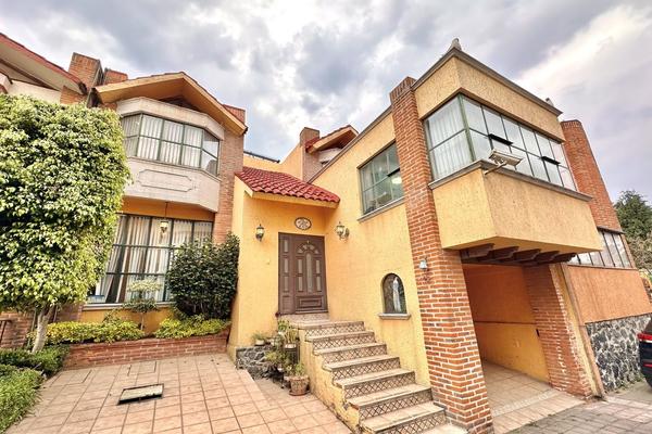 Foto de inmueble en Paseo Turqueza, Col. Miguel Hidalgo 4A Sección C.P. 14250, Tlalpan