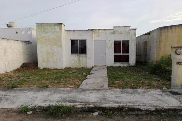 Foto de inmueble en  , Col. Paseos de Opichen C.P. 97246, Mérida