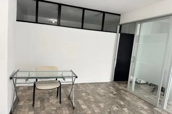 Foto de inmueble en paseos del conquistador, Col. Maravillas C.P. 62230, Cuernavaca