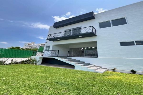 Foto de inmueble en  , Col. Pedregal de Oaxtepec C.P. 62738, Yautepec