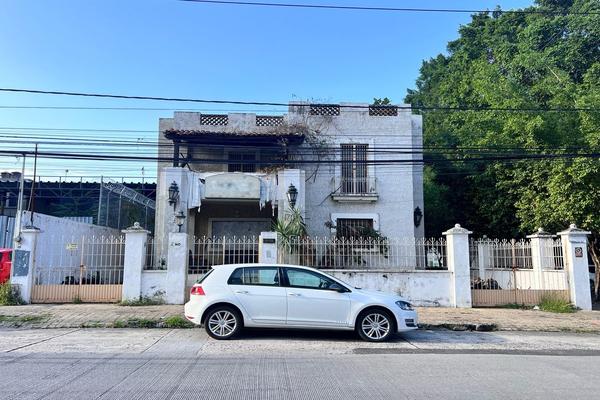 Foto de inmueble en Pedro moreno, Col. Ladrón de Guevara C.P. 44600, Guadalajara