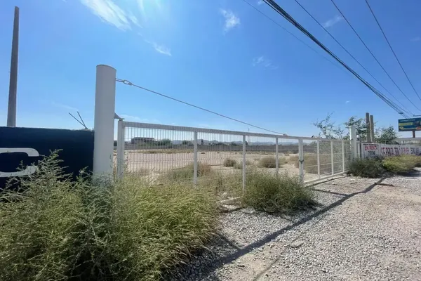Foto de inmueble en Periferico #1, Col. El Tajito C.P. 27100, Torreón