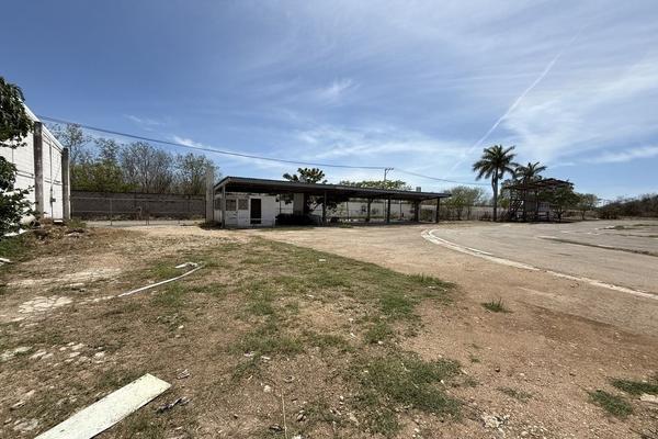 Foto de inmueble en PERIFERICO, Col. Caucel C.P. 97314, Mérida