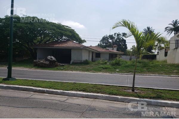 Foto de inmueble en  , Col. Petrolera C.P. 89110, Tampico