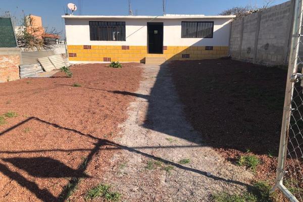 Foto de inmueble en PINAL DE AMOLES #33, Col. Granjas Banthí Sección SO C.P. 76804, San Juan del Río