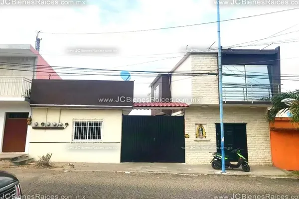 Foto de inmueble en pocitos y rivera #900, Col. Pocitos y Rivera C.P. 91729, Veracruz