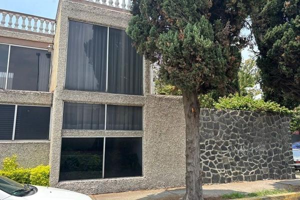 Foto de inmueble en , Col. Prado Coapa 3A Sección C.P. 14357, Tlalpan