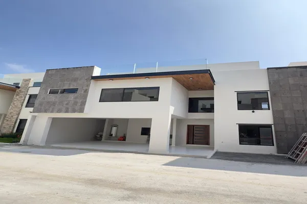 Foto de inmueble en PRIVADA CELESTIN FREINET #234, Col. Los González C.P. 25204, Saltillo