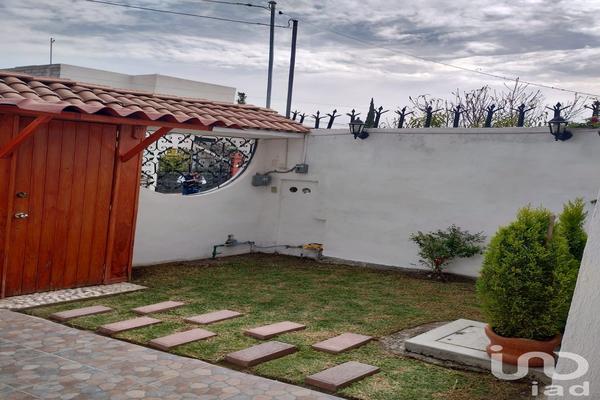 Se vende casa Priv. Hacienda La Huerta #175, Colonia Haciendas de