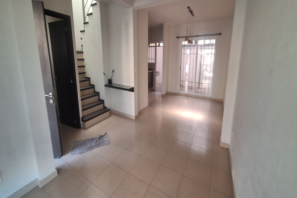 Foto de inmueble en Privada Montanés Mz  Lt 1 Casa 15, Fraccionamiento las Misiones, Toluca, EDOMEX. C.P 50230, Col. San Blas Totoltepec C.P. 50230, Toluca