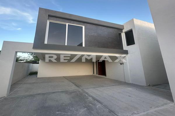 Foto de inmueble en Privada Segunda Avenida, Col. Laguna de La Puerta C.P. 89310, Tampico