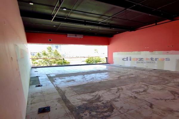 Foto de inmueble en PROL. BOSQUES DE LA REFORMA, Col. Lomas del Chamizal C.P. 05129, Cuajimalpa de Morelos