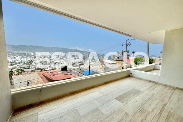 Foto de inmueble en Puebla, Col. Lomas de Costa Azul C.P. 39830, Acapulco de Juárez