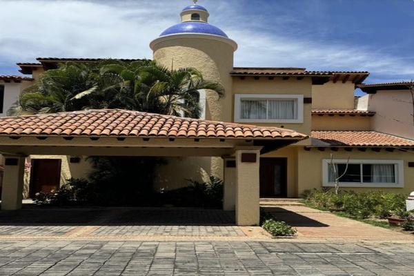 Foto de inmueble en Punta Iguana, Col. Marina Vallarta C.P. 48335, Puerto Vallarta