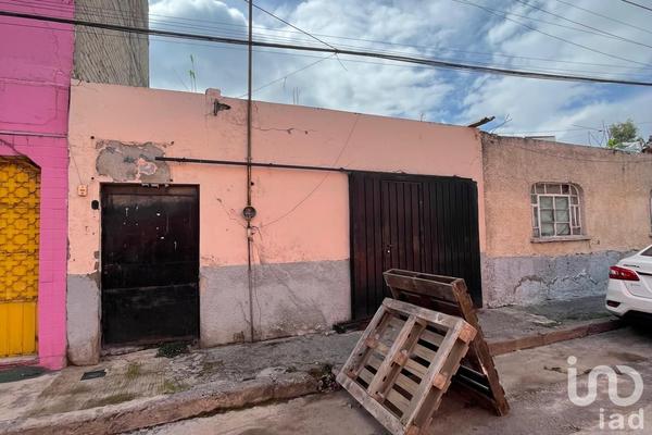 Foto de inmueble en Quinceo #97, Col. Del Gas C.P. 02950, Azcapotzalco