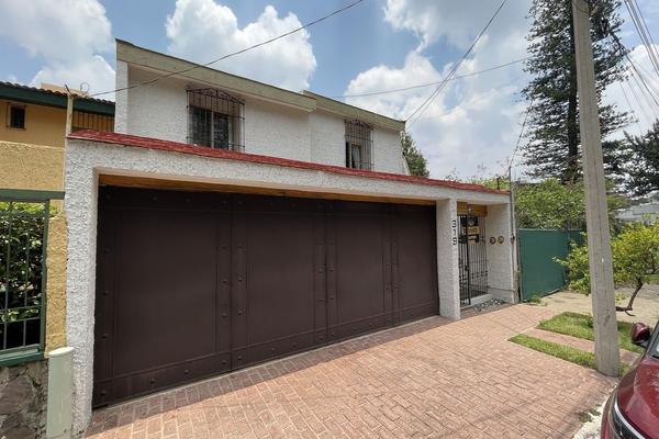 Foto de inmueble en Rcda de Azalea, Col. Rinconada Santa Rita C.P. 44690, Guadalajara