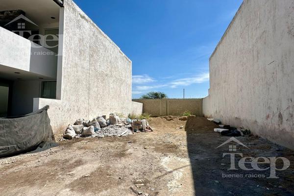 Se vende terreno en , Colonia Residencial Brisas, C.P. 37157