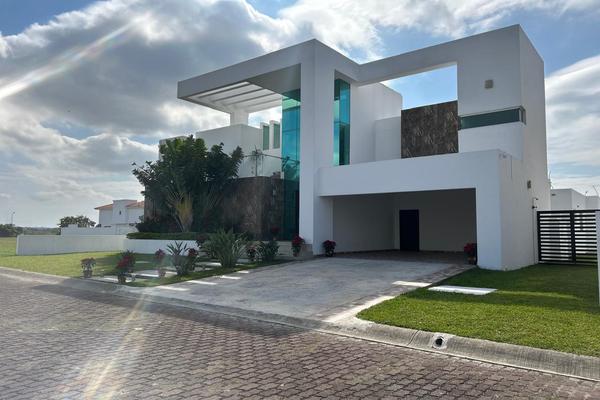 Foto de inmueble en , Col. Residencial Lagunas de Miralta C.P. 89605, Altamira