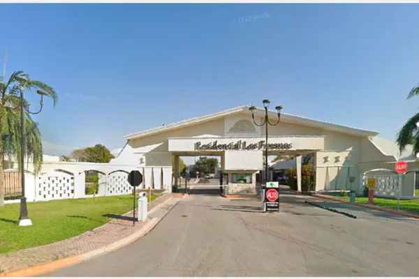 Foto de inmueble en  , Col. Residencial los Fresnos C.P. 27018, Torreón
