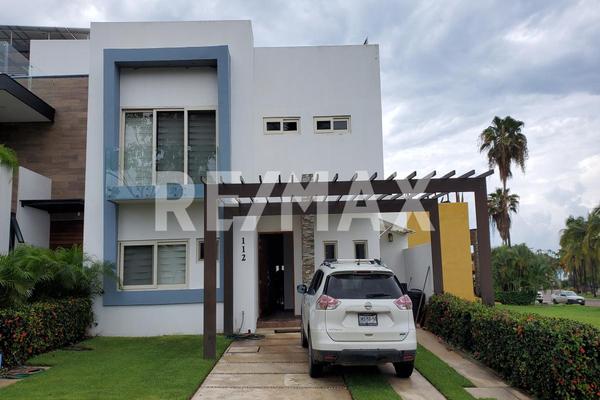 Foto de inmueble en Residencial TAMARAN o BNAYAR, Col. Cruz de Huanacaxtle C.P. 63734, Bahía de Banderas