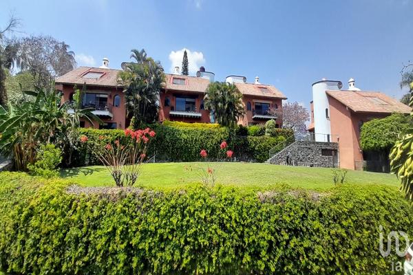 Foto de inmueble en Retorno Rio Chinameca #62, Col. Hacienda Tetela C.P. 62160, Cuernavaca