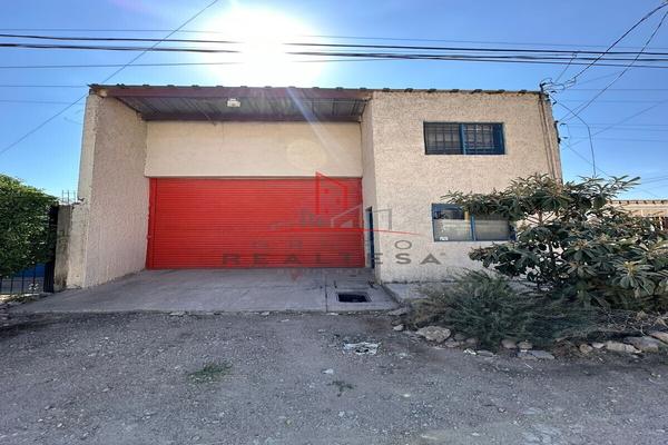 Foto de inmueble en  , Col. Revolución C.P. 31135, Chihuahua