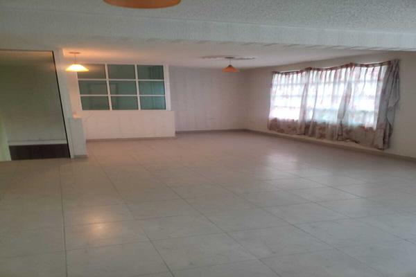 Foto de inmueble en RICARDO FLORES MAGON, Col. San Luis Mextepec C.P. 51355, Zinacantepec